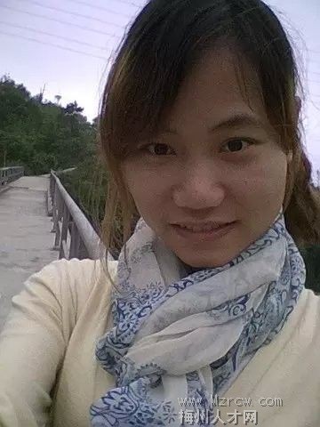 李女士